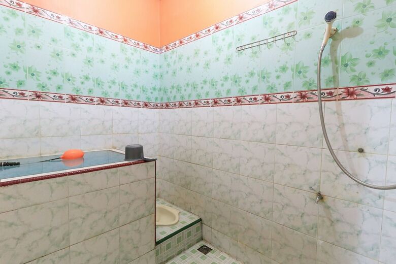 Hotel Homestay Pelangi Batu
