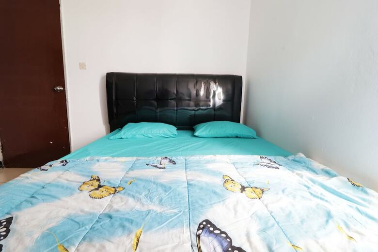 Apartamentos Sentra Timur Residence By Karya Muda