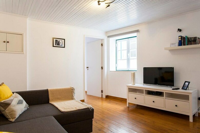 Alfama Stylish Apartment Rentexperience