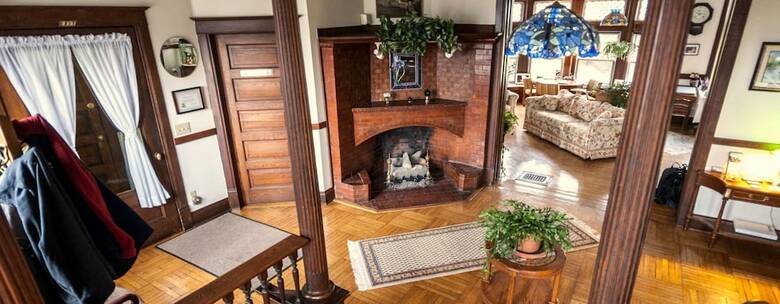 Stonewall Jackson Inn Bed And Breakfast