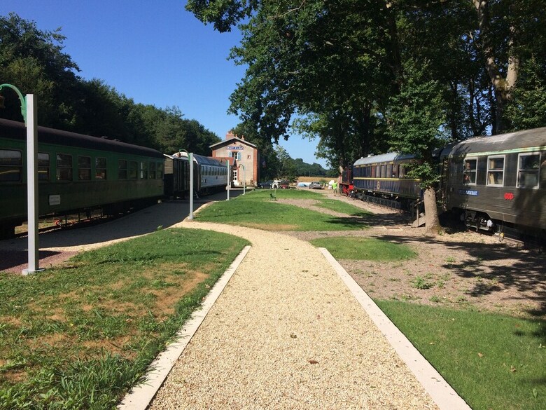Bed & Breakfast Hotel Restaurant Train Des Reves