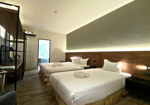 Roxy Hotel Padungan