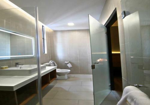 Roxy Hotel Padungan