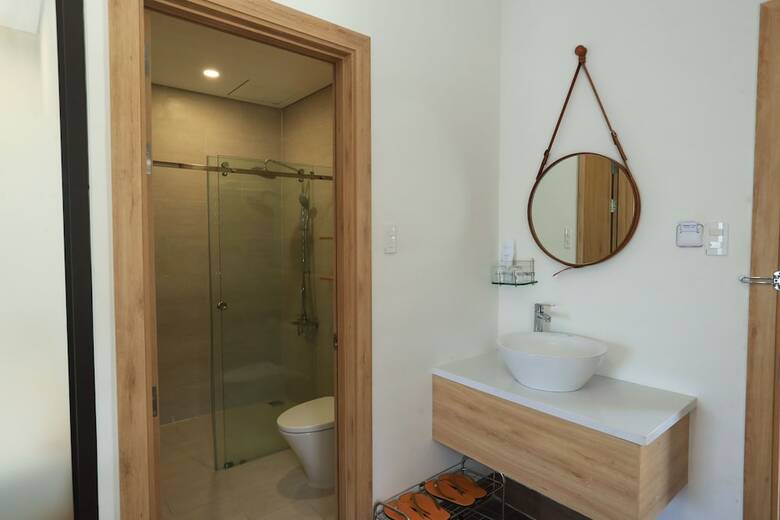 Tourane Apartment & Hotel