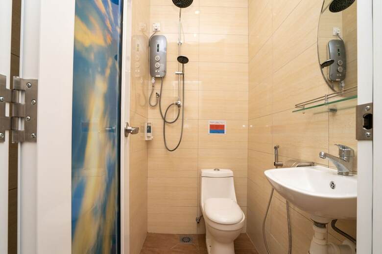 Hotel Oyo 89410 Z&h Homestay