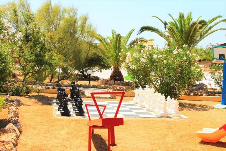 Aparthotel Zorbas Beach Village Hotel