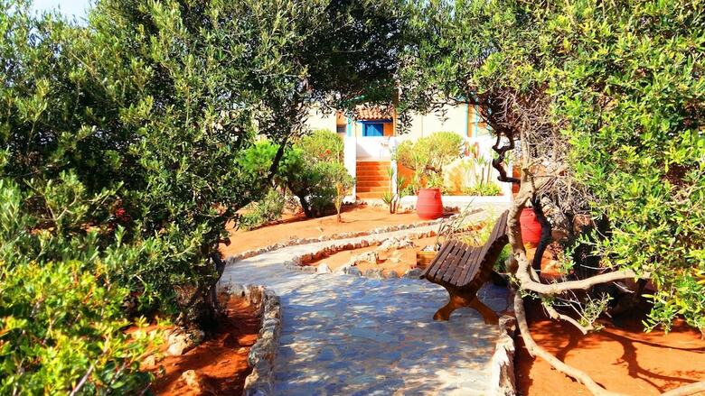 Aparthotel Zorbas Beach Village Hotel