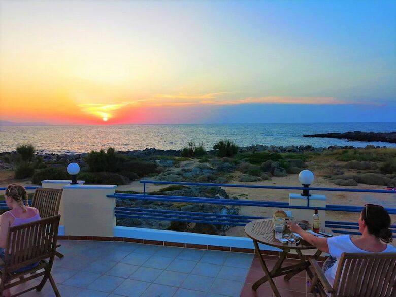 Aparthotel Zorbas Beach Village Hotel