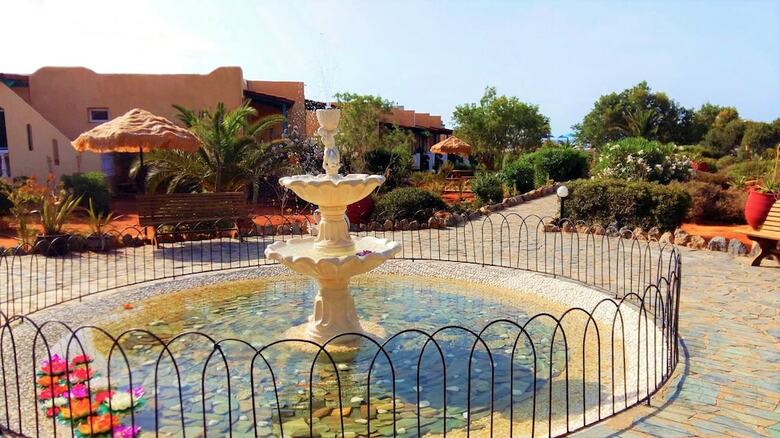 Aparthotel Zorbas Beach Village Hotel