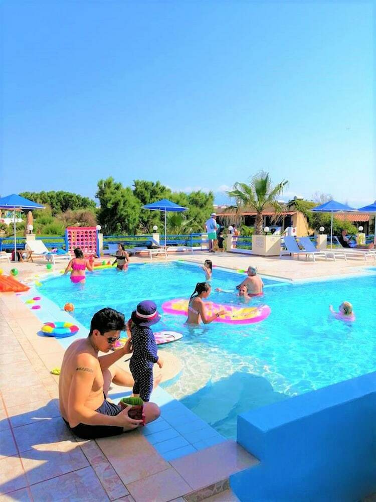 Aparthotel Zorbas Beach Village Hotel