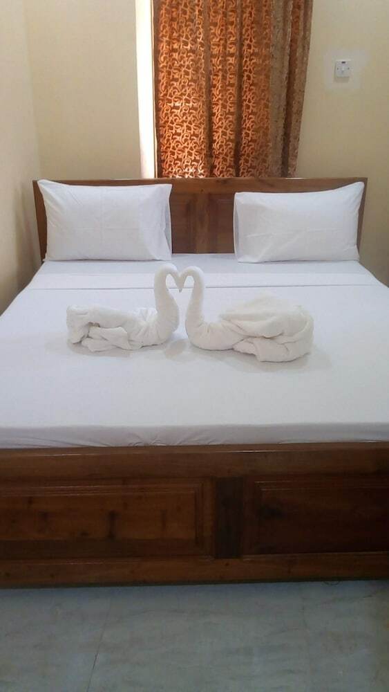 Venice Hotel And Apartment