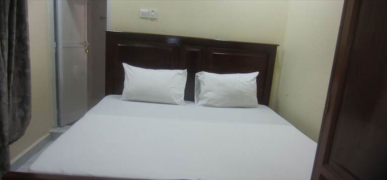 Venice Hotel And Apartment