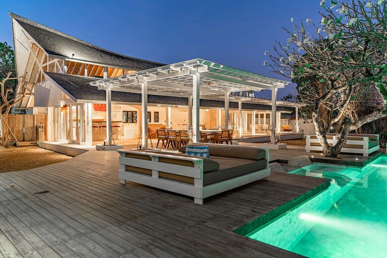 Villa Mandala The Bay