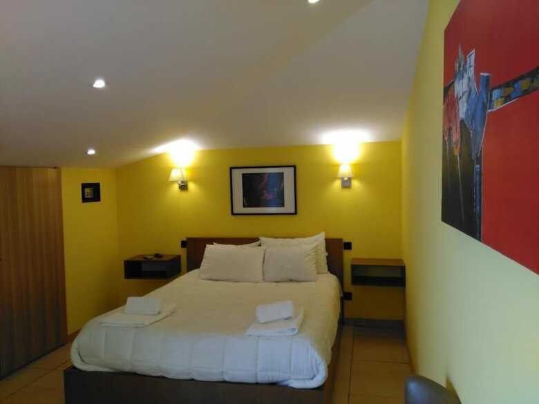Bed & Breakfast Porto Suites Do Marqu�s