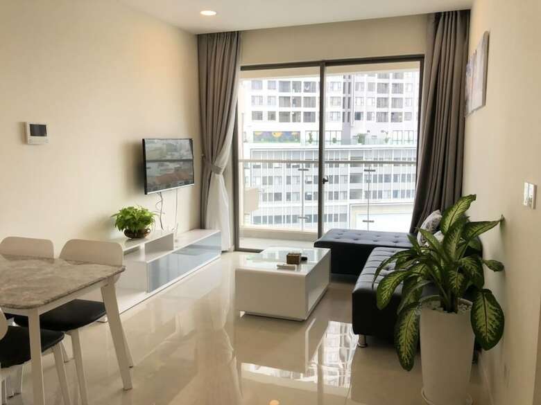 Aparthotel Justay Millennium Riverside