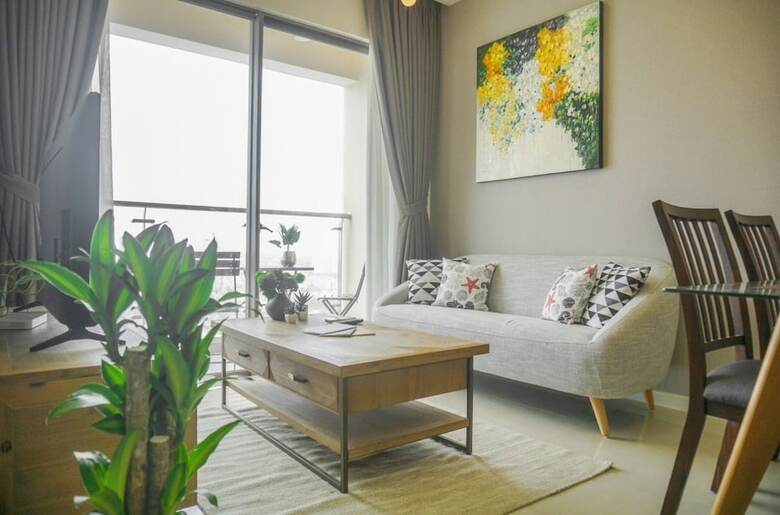 Aparthotel Justay Millennium Riverside