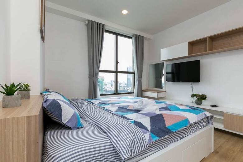 Aparthotel Justay Millennium Riverside