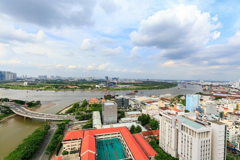 Aparthotel Justay Millennium Riverside