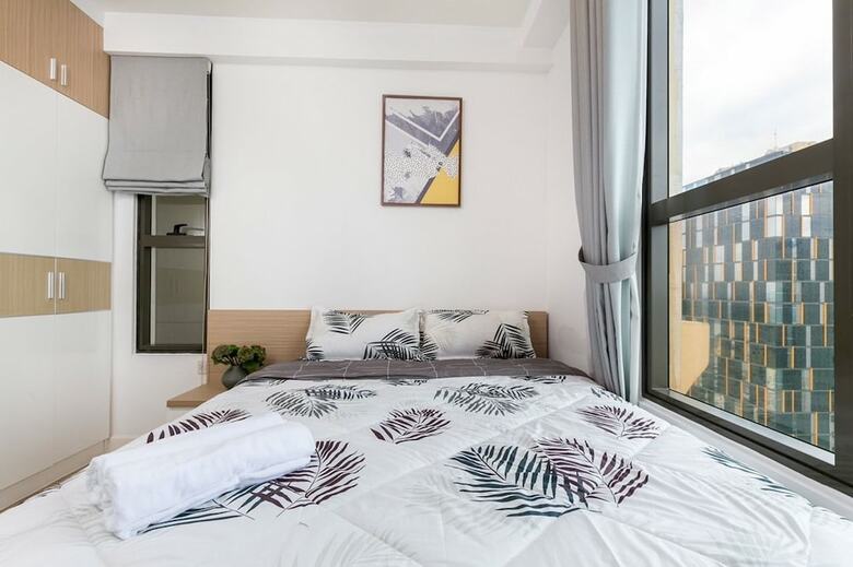 Aparthotel Justay Millennium Riverside