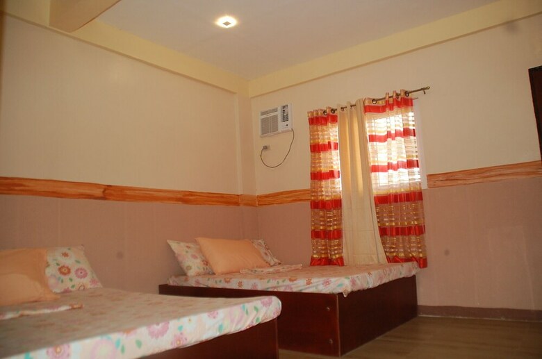 Hotel Camp Rofelio Surfing Beach Resort