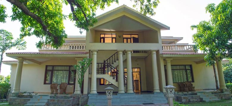 Hotel Nadiya Parao Resort