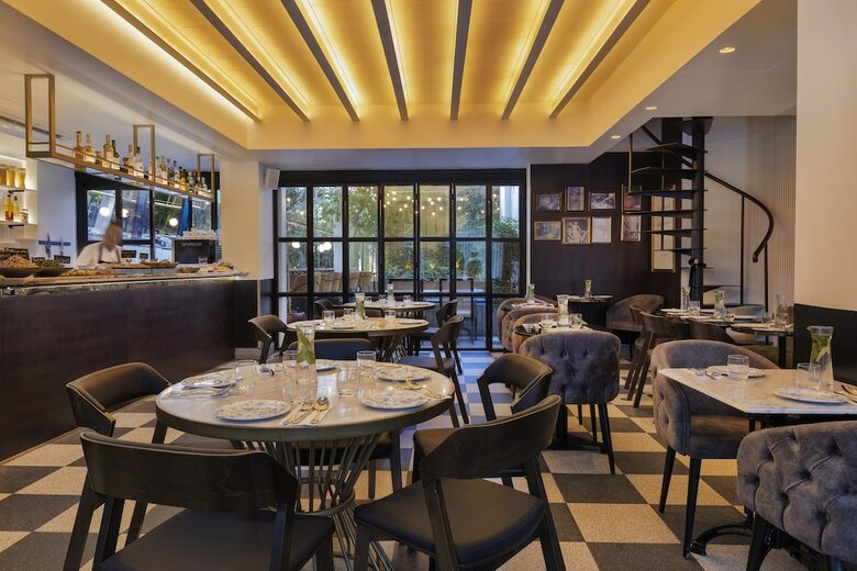 Theodor By Brown Hotels