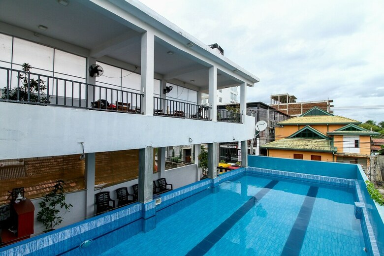 Hotel Oyo 338 Deep Sea Resort