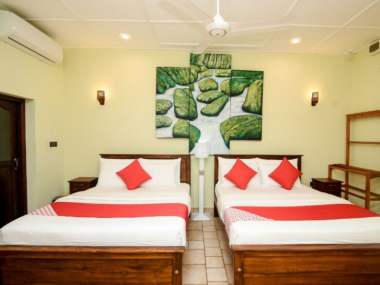 Hotel Oyo 327 Man Mountain Villa