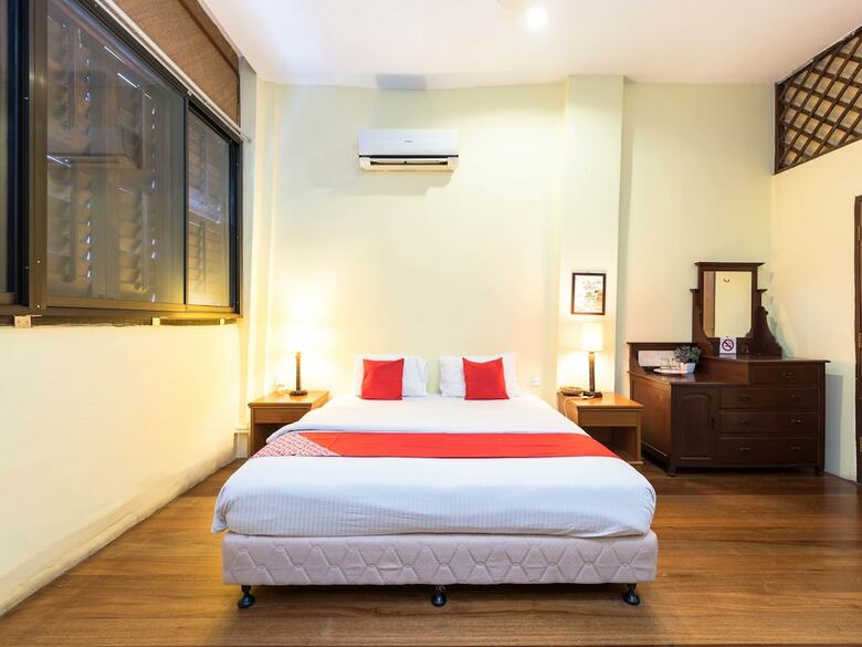 Hotel Oyo 89368 Cintra House