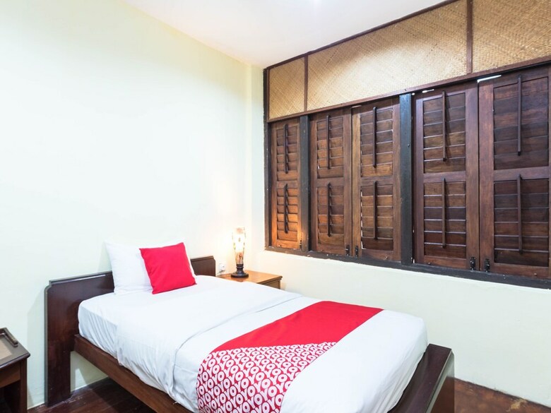 Hotel Oyo 89368 Cintra House
