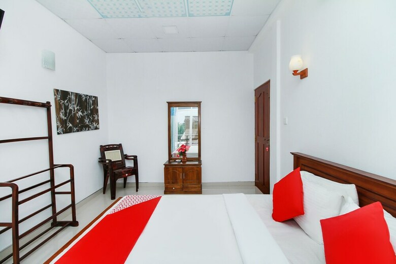 Hotel Oyo 332 Jj Villa