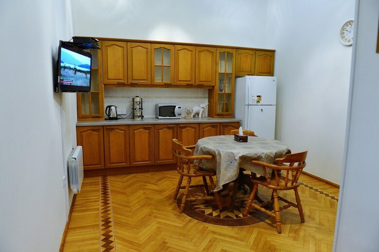 Hostal Baku Home Hostel