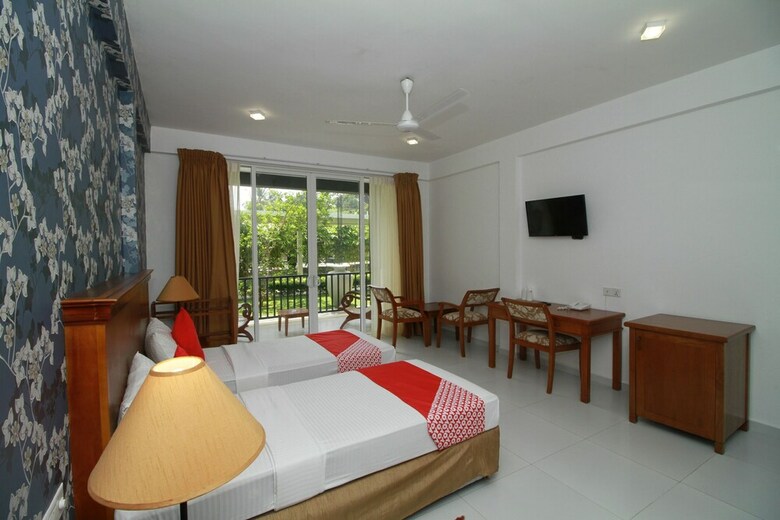 Hotel Oyo 272 Garden Beach
