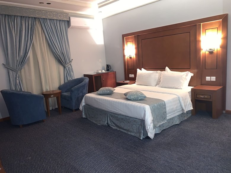 Raghad Al Shatee   Hotel  Suites