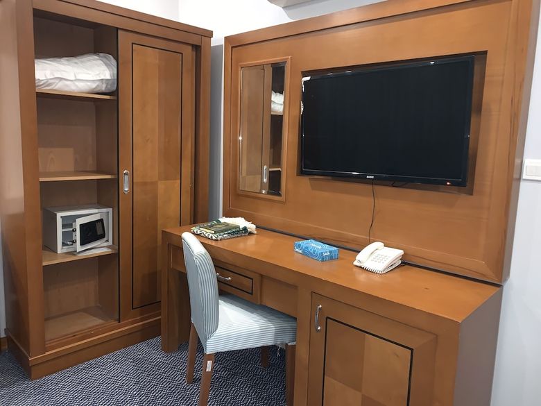 Raghad Al Shatee   Hotel  Suites