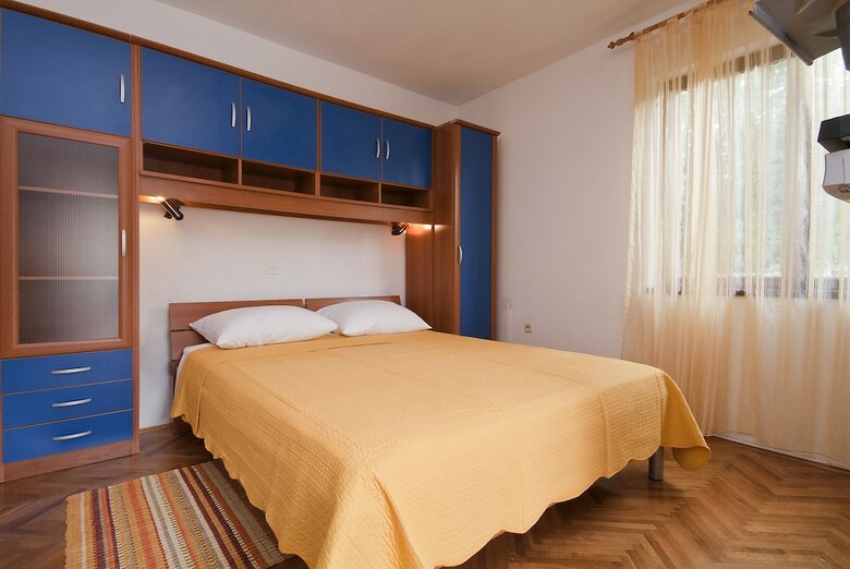 Apartments Valentina-b