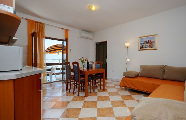 Apartments Valentina-b