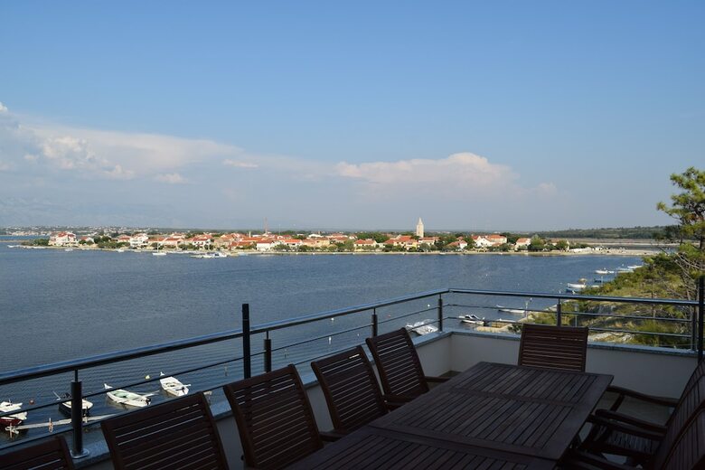 Apartments Valentina-b