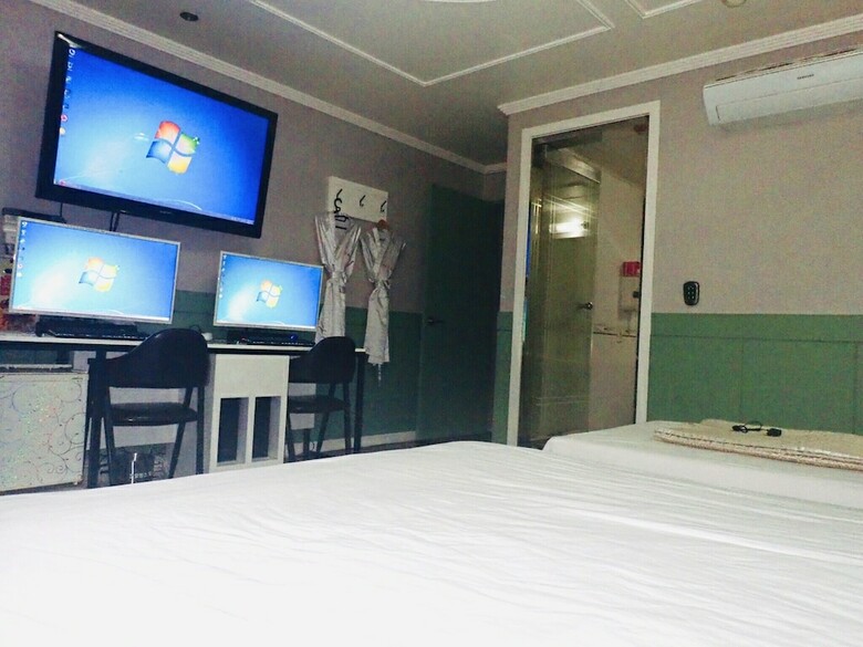 Provence Hotel