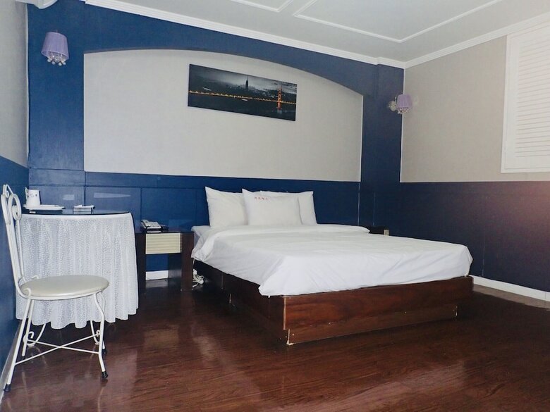 Provence Hotel