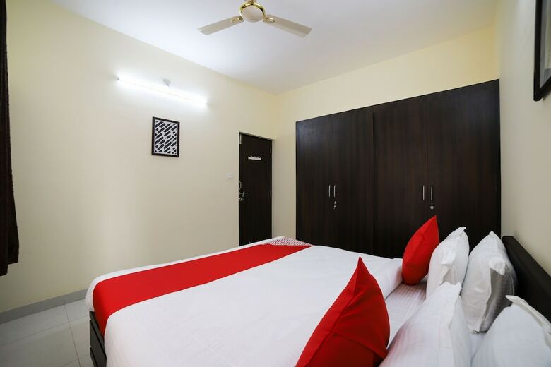 Hotel Oyo 46244 Daze Off Studio House