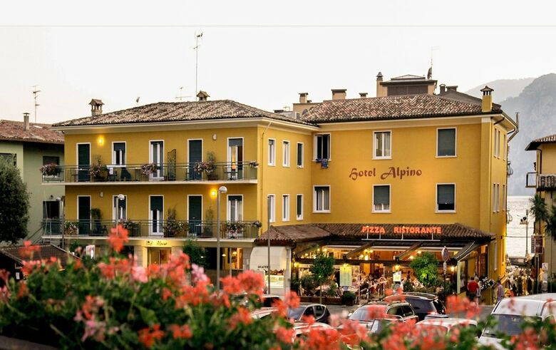 Hotel Dependance Alpino