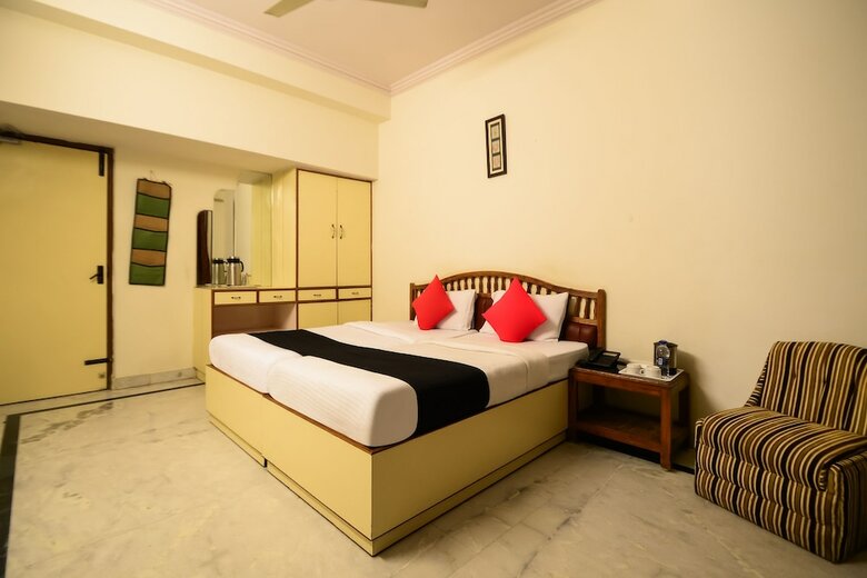Capital O 7200 Hotel Yks