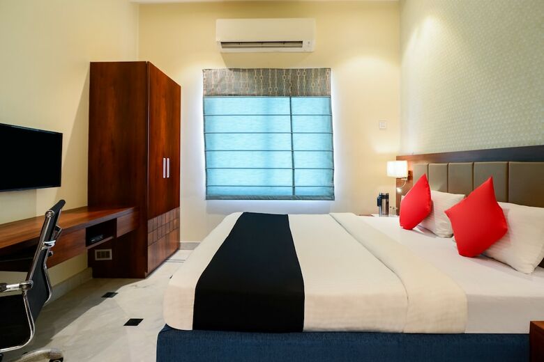 Capital O 7200 Hotel Yks