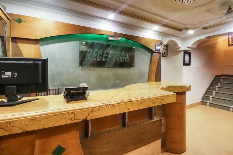 Oyo 24671 Hotel Park Inn