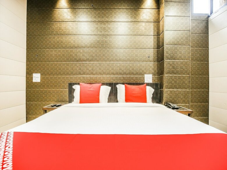 Oyo 46328 Hotel Anand Shri