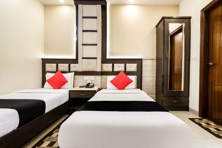 Capital O 312 Hotel Aster Inn