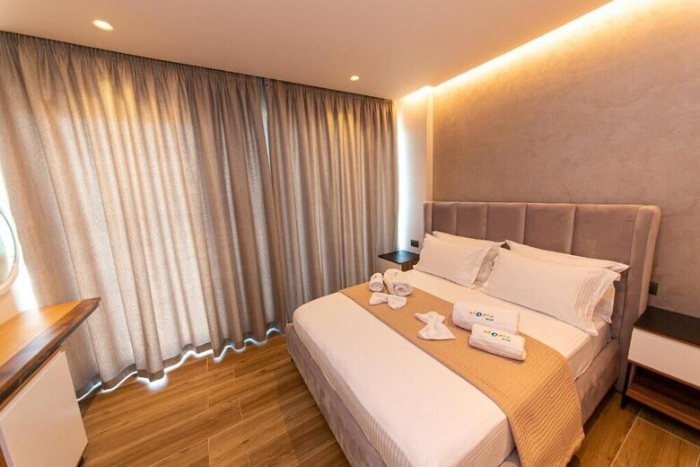 Hotel Utopia
