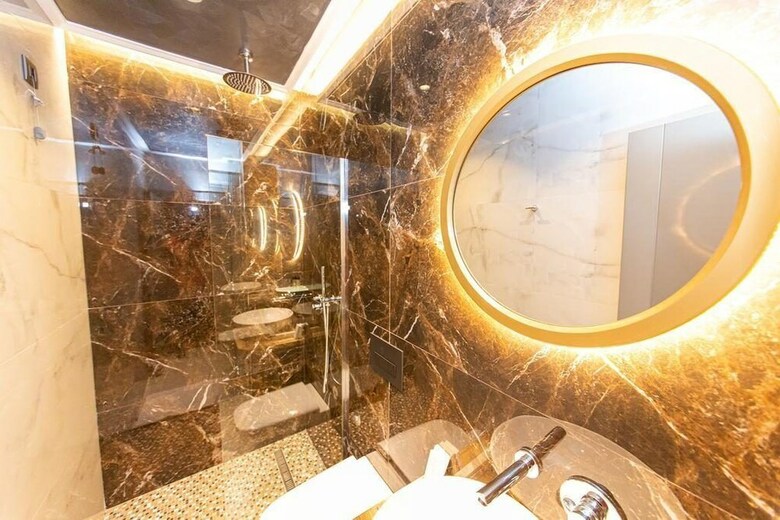 Hotel Utopia