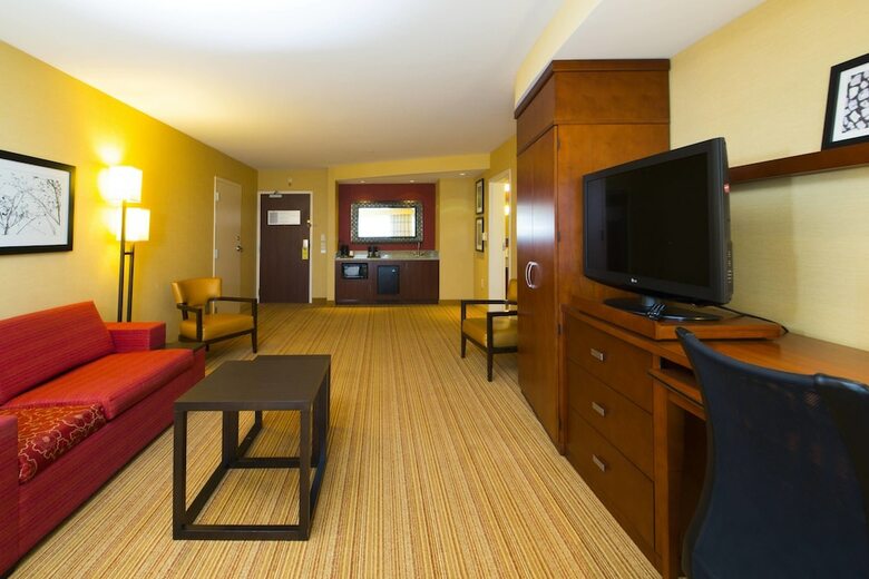 Hotel Courtyard By Marriott Warner Robins